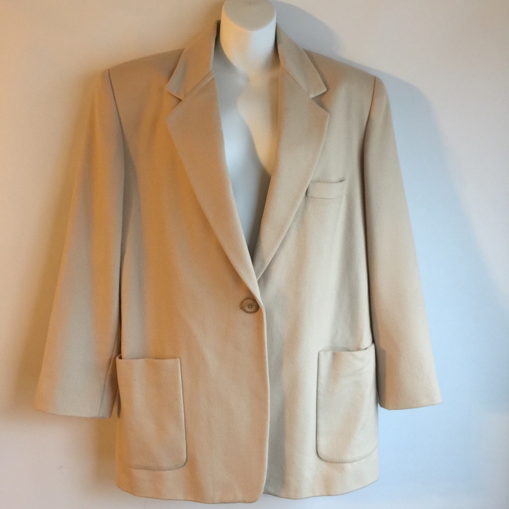 VINTAGE ELLEN TRACY WOOL & CASHMERE NEUTRAL BLAZER